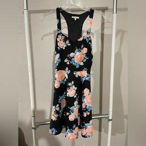 Charlotte Russe Black with Floral Print Sleeveless Dress. Size Medium